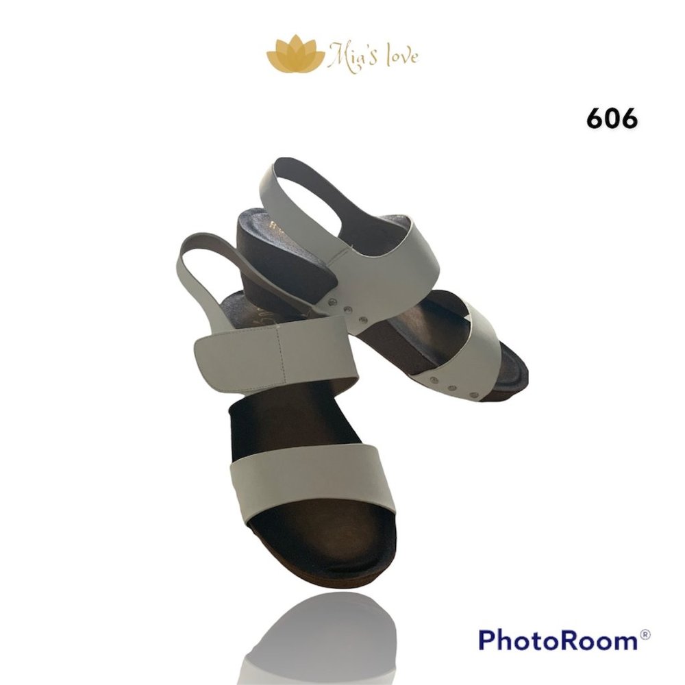 Rouge Helium, New Casual Sandal for women, Adjustable Sandal, Size 10, WHITE PU